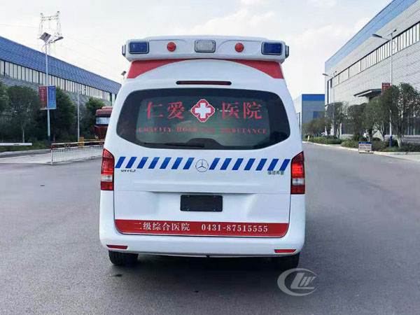 國(guó)六奔馳威霆監(jiān)護(hù)型救護(hù)車